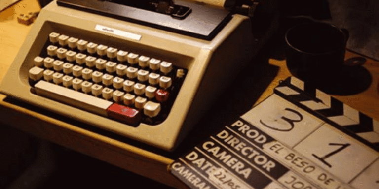 La Arquitectura de Flujo Narrativo (AFN) y la Muerte de la Linealidad: El Cine como Sistema Vivo.