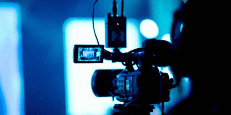 La Estandarización de la «Narrativa Adaptativa Sensorial» (SAN) en el Streaming de Próxima Generación.
