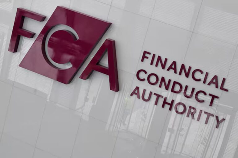 IA en Finanzas: La FCA Regula los Agentes Autónomos.